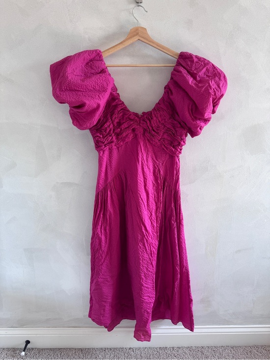 Frame Denim Dresses & Skirts - Frame - Fuchsia Puff-Sleeve Midi Dress